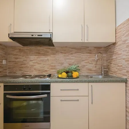 Gorgeous In Stari Grad With Kitchen Stari Grad (Hvar)