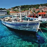 One-bedroom In * Stari Grad (Hvar)